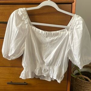 Uniqlo Puff Sleeve Gauzy Peasant Square Neck Blouse